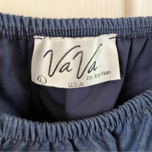 NWOT VaVa by Joy Han Blue Chambray Off Shoulder Embroidered Sleeve Blouse Large - Picture 13 of 16